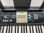 Keyboard Yamaha YPT-220, Muziek en Instrumenten, Keyboards, Ophalen, Gebruikt, 61 toetsen, Yamaha