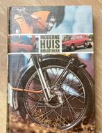 Moderne huisbibliotheek Auto's , Motoren en Brommers, Verzenden