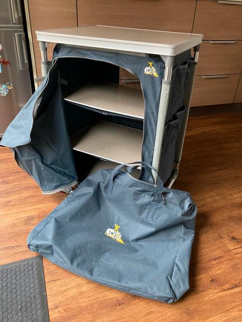 Campingkastje, merk Defa campingcollectie, hoog 81 cm, Caravans en Kamperen, Kampeermeubelen, Gebruikt, Campingkast, Ophalen