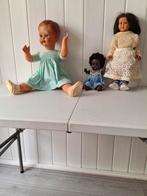 oude klederdracht  poppen zeker  50 jaar oud, Verzamelen, Poppen, Ophalen of Verzenden, Gebruikt, Pop