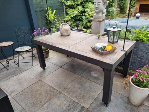 Mooie niet kapot te krijgen tuintafel, Tuin en Terras, Tuintafels, Zo goed als nieuw, Rechthoekig, Hout, Ophalen