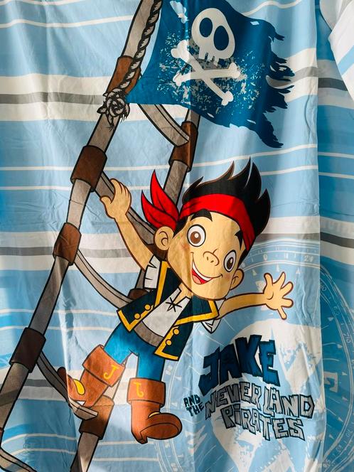 Disney Jake and the Never Land Pirates Dekbedovertrek set, Kinderen en Baby's, Kinderkamer | Beddengoed, Zo goed als nieuw, Dekbedovertrek