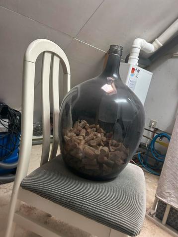 Grote Pot met Kurken beschikbaar voor biedingen