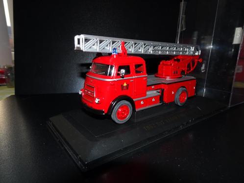 signature 1:43 daf a1600 ladderwagen amsterdam brandweer, Hobby en Vrije tijd, Modelauto's | 1:43, Nieuw, Bus of Vrachtwagen, Overige merken