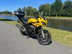 Yahama Fazer 600cc 2002 (FZS 600) met topkoffer, Motoren, Motoren | Yamaha, 4 cilinders, Motorrijbewijs A, Particulier, Meer dan 35 kW