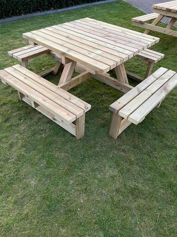 Leuke picknicktafel  beschikbaar voor biedingen
