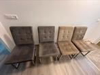 Set van 4 velvet eetkamerstoelen – beige & taupe/grijs, Gebruikt, Overige kleuren, Ophalen of Verzenden, Vier
