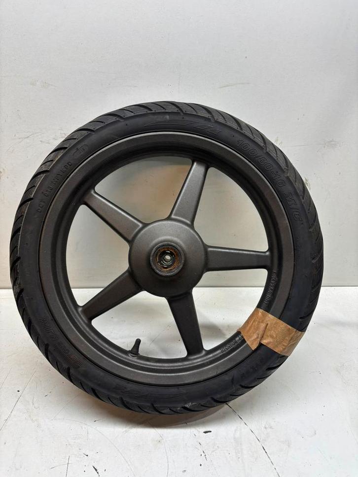 Voorvelg zonder schijf Kymco People S, Fietsen en Brommers, Brommeronderdelen | Algemeen, Zo goed als nieuw, Overige typen, Ophalen of Verzenden