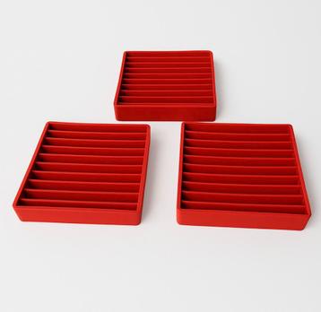 IKEA Fragg vintage cd houders beschikbaar voor biedingen