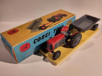 Corgi Toys GS 7 Massey Ferguson 65 Tractor + 30 CWT Trailer beschikbaar voor biedingen