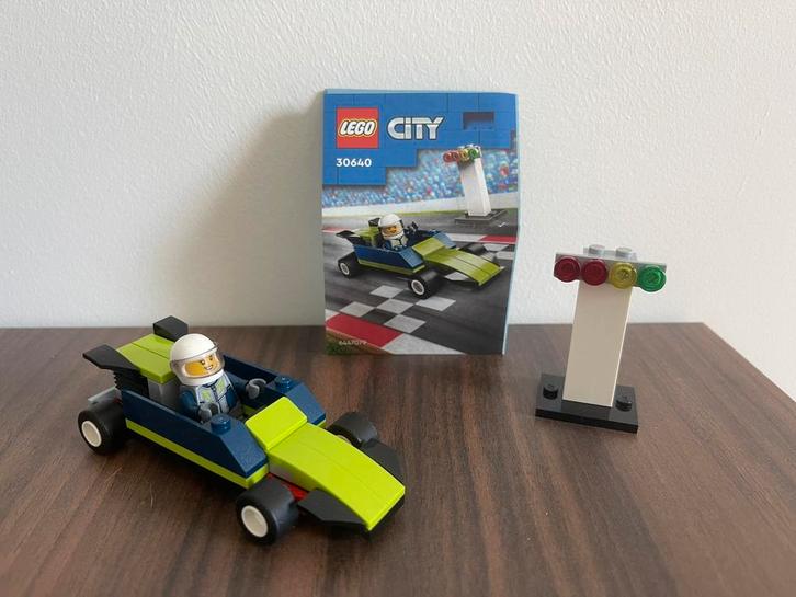 Lego city mini raceauto (nr. 30640), Kinderen en Baby's, Speelgoed | Duplo en Lego, Zo goed als nieuw, Lego, Complete set, Ophalen of Verzenden