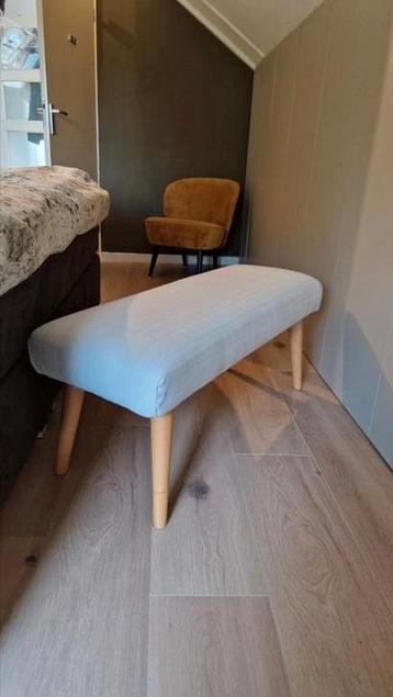 Bed bankje  beschikbaar voor biedingen