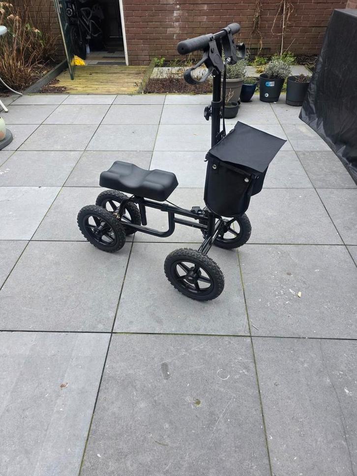 VEVOR Kniestep LUCHTBANDEN, Diversen, Verpleegmiddelen, Zo goed als nieuw, Ophalen