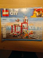 LEGO CITY 60215: brandweerkazerne, Kinderen en Baby's, Speelgoed | Duplo en Lego, Ophalen of Verzenden, Gebruikt