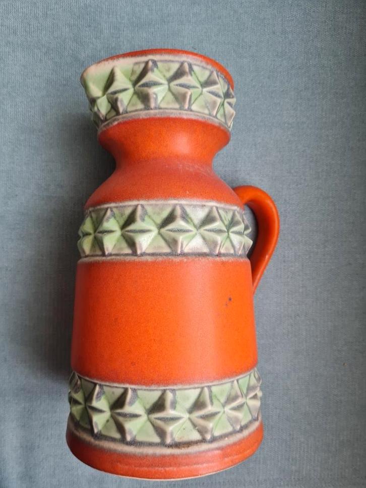 Vintage oorvaas met schubben, Antiek en Kunst, Curiosa en Brocante, Ophalen