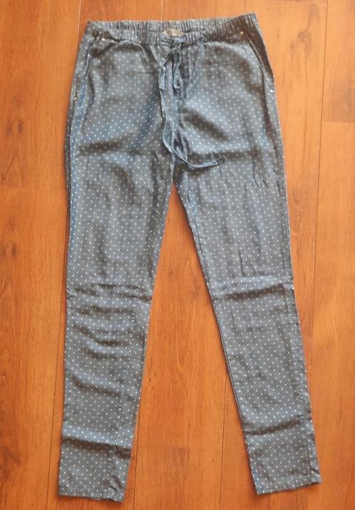 Dunne zomerse jeans LIU JO ITALY,  mt 27 in nieuw staat!, Kleding | Dames, Spijkerbroeken en Jeans, Zo goed als nieuw, W27 (confectie 34) of kleiner