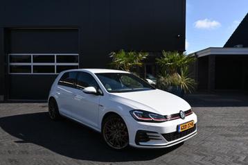 Volkswagen Golf 2.0 TSI GTI Perf. beschikbaar voor biedingen