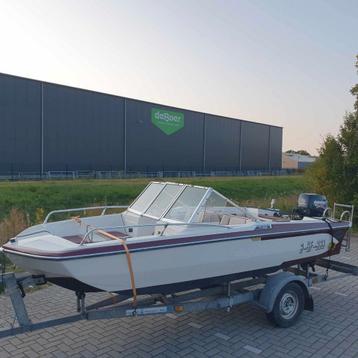 Glastron T-156 speedboot 25pk 6 persoons met trailer beschikbaar voor biedingen