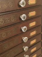 Zeldzaam antiek L.V. garenkastje / fourniturenkastje, Ophalen of Verzenden