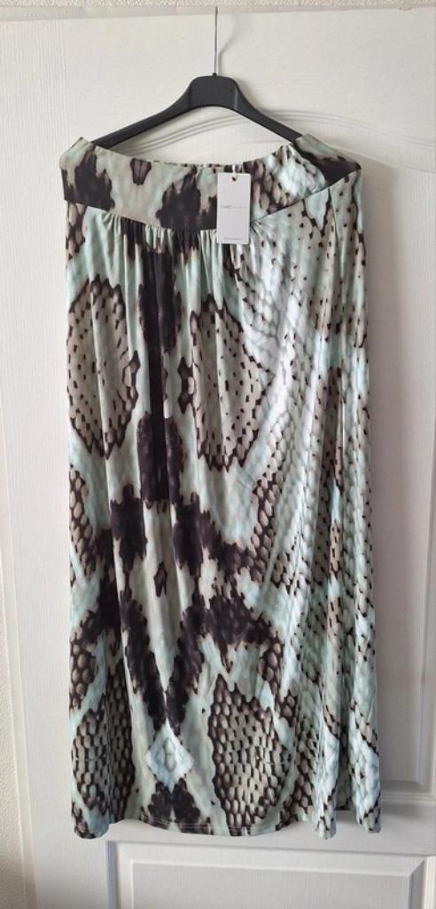 Nieuwe Chic by Lirette maxirok XL snakeprint, Kleding | Dames, Rokken, Nieuw, Maat 46/48 (XL) of groter, Beige, Onder de knie