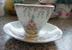 Vintage Royal Stafford kop schotel floral roze gele bloem go, Huis en Inrichting, Keuken | Servies, Overige materialen, Ophalen of Verzenden