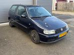 Volkswagen Polo 1.6 automaat, 450 kg, Gebruikt, 4 cilinders, Blauw