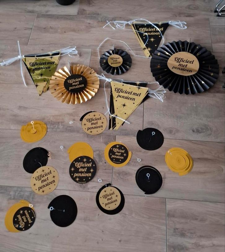 Pensioen versiering, Hobby en Vrije tijd, Feestartikelen, Versiering, Verjaardag, Ophalen of Verzenden