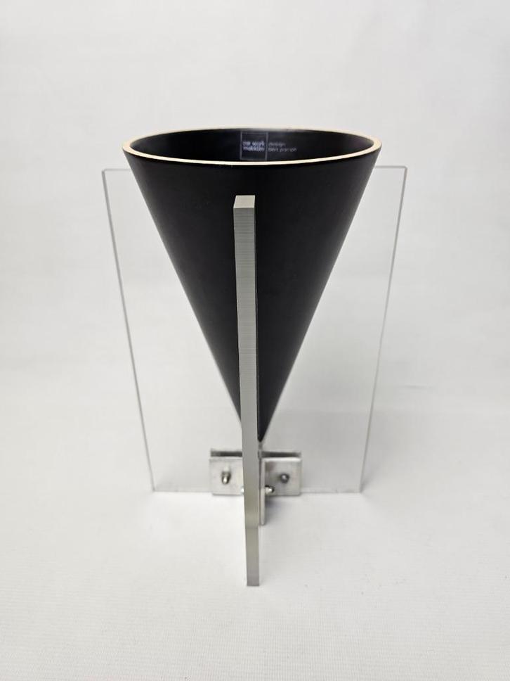 Oar Wurk Makkum Vaas Bert Pompe, Huis en Inrichting, Woonaccessoires | Vazen, Gebruikt, Overige kleuren, Minder dan 50 cm, Aardewerk of Porselein