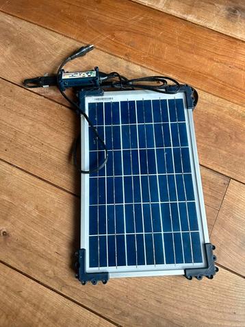 Optimate Solar 10 Watt acculader beschikbaar voor biedingen