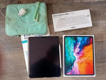 iPad pro 12.9 inch (specs op foto) incl. Toebehoren beschikbaar voor biedingen