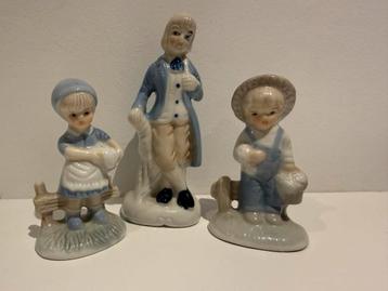 Vintage Porseleinen Beeldjes Set beschikbaar voor biedingen
