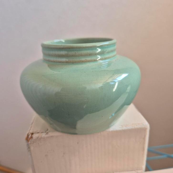 Vintage Vaas - Plateelbakkerij Zuid-Holland Gouda, Antiek en Kunst, Antiek | Vazen, Ophalen of Verzenden