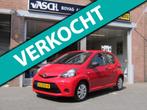 Toyota Aygo 1.0 VVT-i Access Bovaggarantie Rijklaarprijs, Stof, Gebruikt, Zwart, 4 stoelen