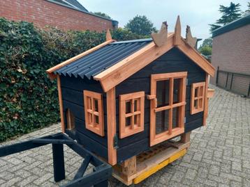 Nieuw kippenhok  beschikbaar voor biedingen