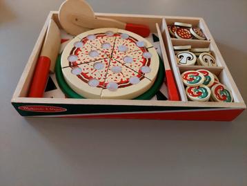 Houten speelgoed pizza Melissa & Doug beschikbaar voor biedingen