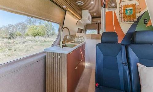 Luxe L3H3 Offgrid buscamper, 4 pers, 205cm hoog, 195cm bed, Caravans en Kamperen, Campers, Particulier, tot en met 3, Buscamper of Camperbus