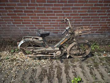 Batavus batavette oldtimer brommer beschikbaar voor biedingen