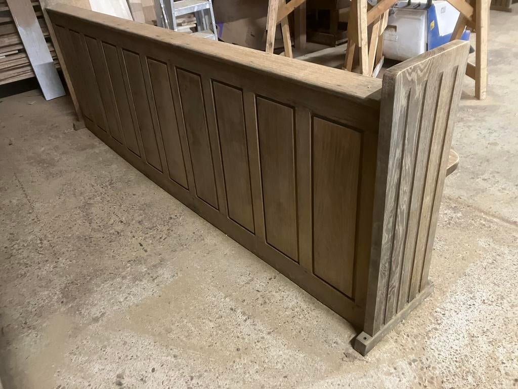 Eiken bank 1 stuks met dichte achterwand, Huis en Inrichting, Stoelen, Ophalen, Zo goed als nieuw, Bruin, Vijf, Zes of meer stoelen