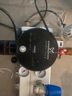 Vloerverwarming verdeler - Grundfos Alpha2L 15-60 BP, Ophalen, Gebruikt, Minder dan 30 cm, Overige typen
