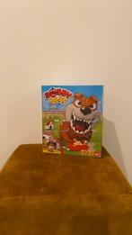 Bobby bijt, Ophalen of Verzenden, Zo goed als nieuw