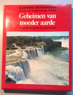 Geheimen van moeder Aarde, Ophalen of Verzenden, Zo goed als nieuw