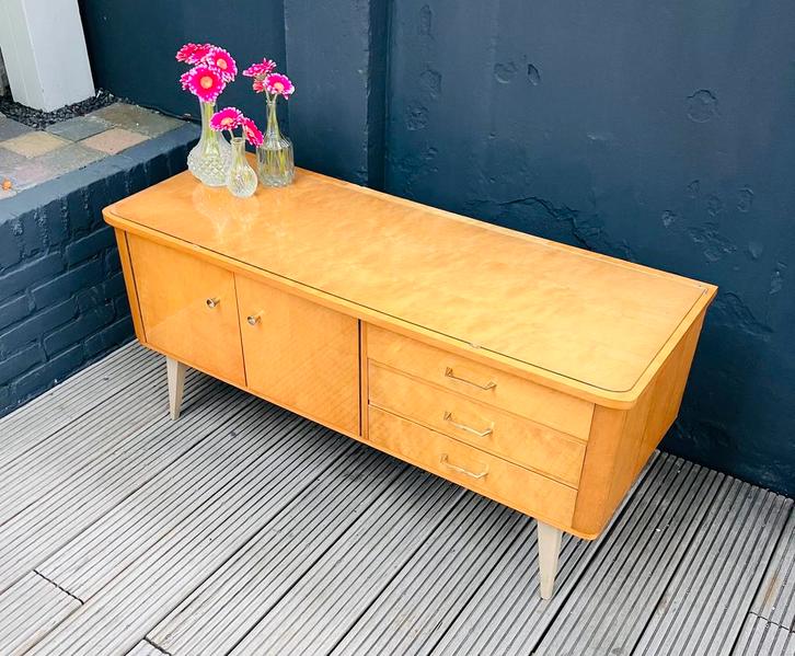 Vintage laag dressoir / tv kast / blond, Huis en Inrichting, Kasten | Wandmeubels, Zo goed als nieuw, Minder dan 100 cm, Minder dan 150 cm