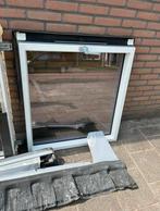 Dakraam Fakro afm: ca85x88cm, Doe-het-zelf en Verbouw, Kozijnen en Schuifpuien, 75 tot 150 cm, Raamkozijn, Ophalen of Verzenden