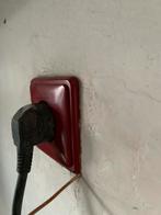 Ouderwetse / retrostop contacten Vintage Stopcontact - Rood, Doe-het-zelf en Verbouw, Elektra en Kabels, Ophalen, Gebruikt, Stopcontact