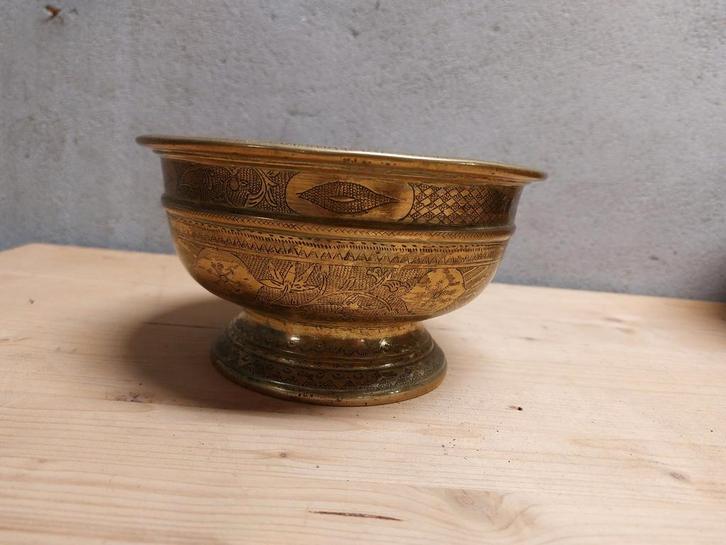 Antieke handgegraveerde messing kom – vermoedelijk Birma, Antiek en Kunst, Kunst | Niet-Westerse kunst, Ophalen of Verzenden