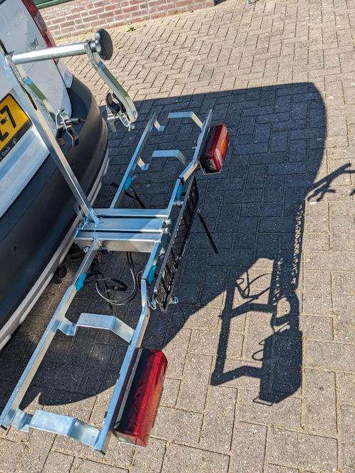 MULPRO Fietsdrager opvouwbaar, maar 12 kg,, Auto diversen, Fietsendragers, Gebruikt, Trekhaakdrager, 2 fietsen, Brede banden, Elektrische fiets