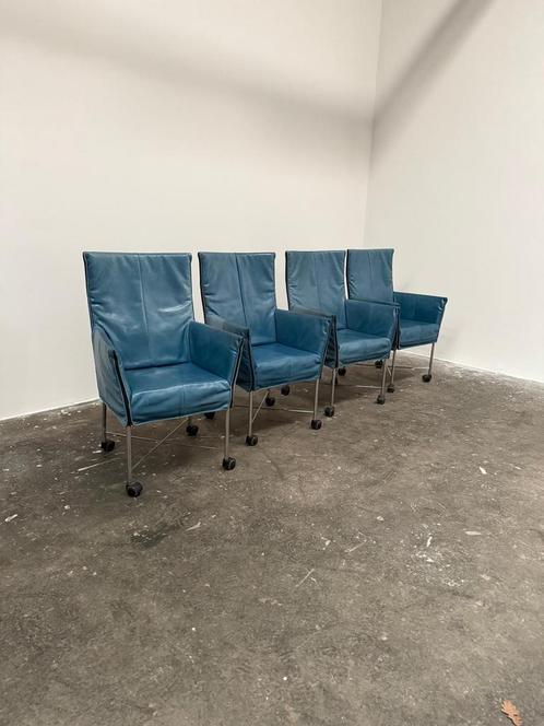Montis Chaplin azuurblauw, Huis en Inrichting, Stoelen, Gebruikt, Ophalen