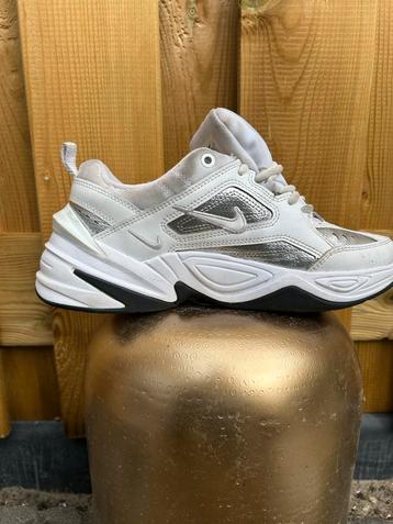 Nike Sneakers - Maat Eur 38.5 beschikbaar voor biedingen