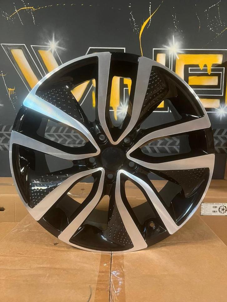 5x114.3 18 inch Sportvelgen! Past op: KIA RENAULT MAZDA ETC!, Auto-onderdelen, Banden en Velgen, Velg(en), Zomerbanden, 18 inch