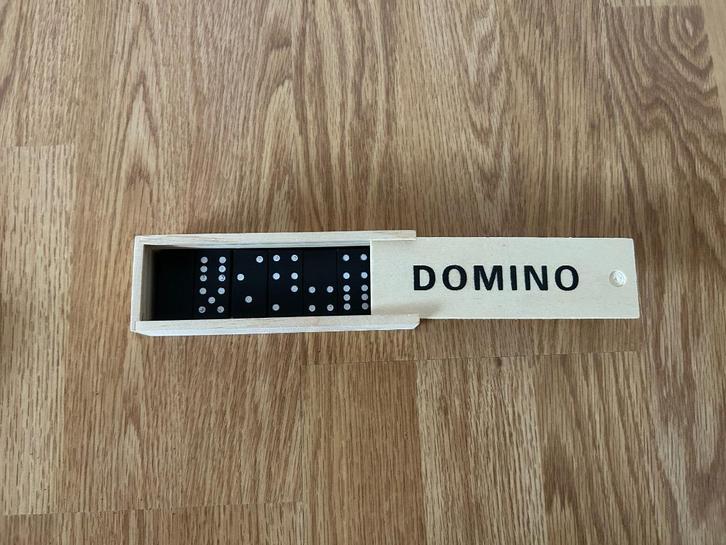 2x houten domino, Kinderen en Baby's, Speelgoed | Houten speelgoed, Nieuw, Overige typen, Ophalen of Verzenden